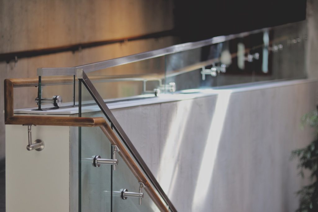 Frameless glass balustrade installation
